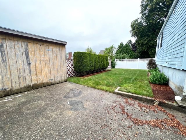 83 Ralph St. 1, Watertown, MA 02472