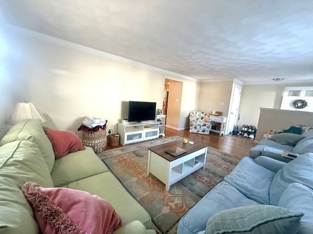 83 Ralph St. 1, Watertown, MA 02472