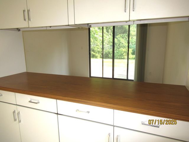 1 Westbury Court, Ann Arbor, MI 48105