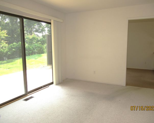 1 Westbury Court, Ann Arbor, MI 48105