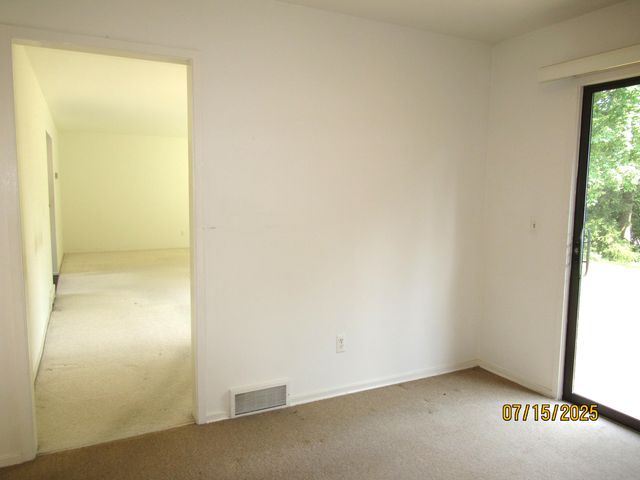 1 Westbury Court, Ann Arbor, MI 48105