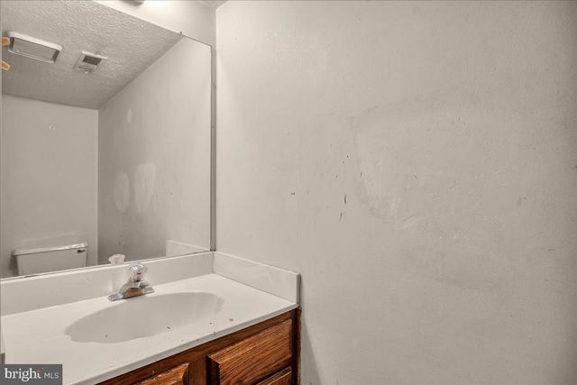 11 DECATUR LN, Sicklerville, NJ 08081
