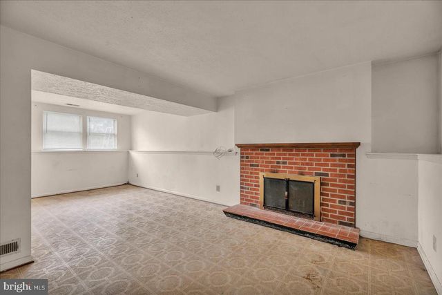 11 DECATUR LN, Sicklerville, NJ 08081