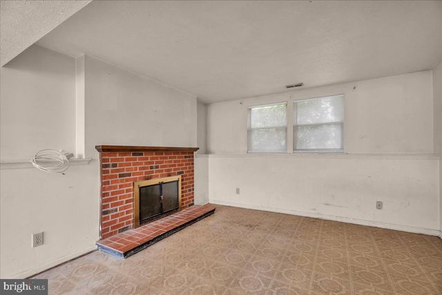 11 DECATUR LN, Sicklerville, NJ 08081