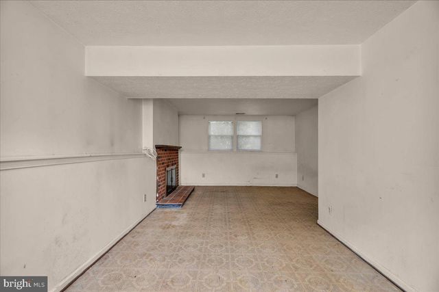 11 DECATUR LN, Sicklerville, NJ 08081
