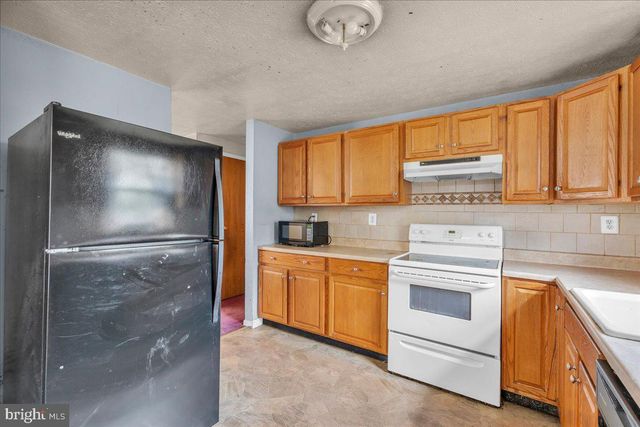 11 DECATUR LN, Sicklerville, NJ 08081