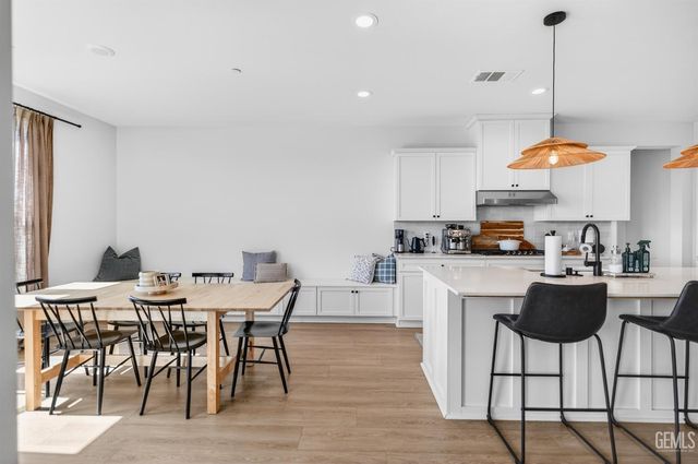 16513 chloe Court, Bakersfield, CA 93314