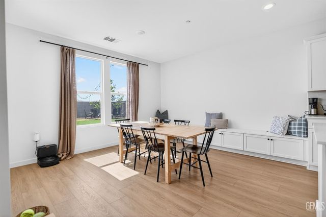 16513 chloe Court, Bakersfield, CA 93314