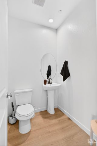 16513 chloe Court, Bakersfield, CA 93314