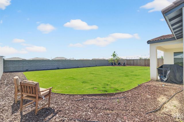 16513 chloe Court, Bakersfield, CA 93314