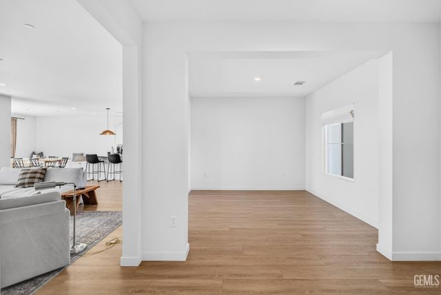 16513 chloe Court, Bakersfield, CA 93314