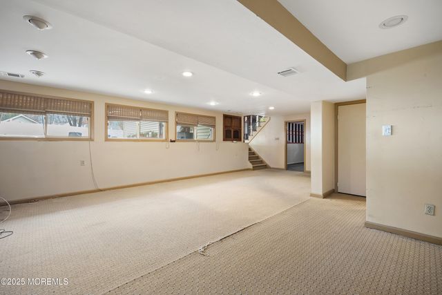 11 Woodview Drive, Marlboro, NJ 07746