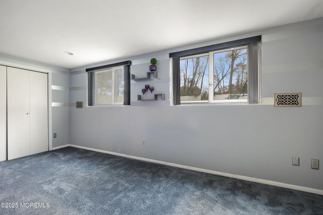 11 Woodview Drive, Marlboro, NJ 07746