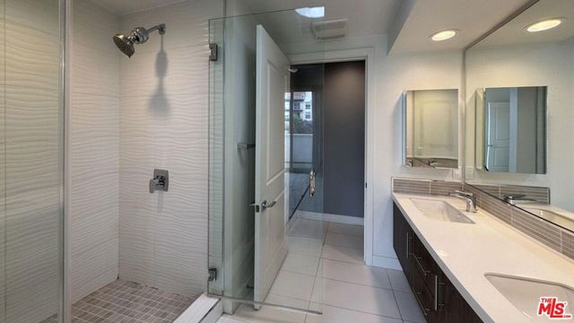 3309 Aria Lane, Los Angeles, CA 90034