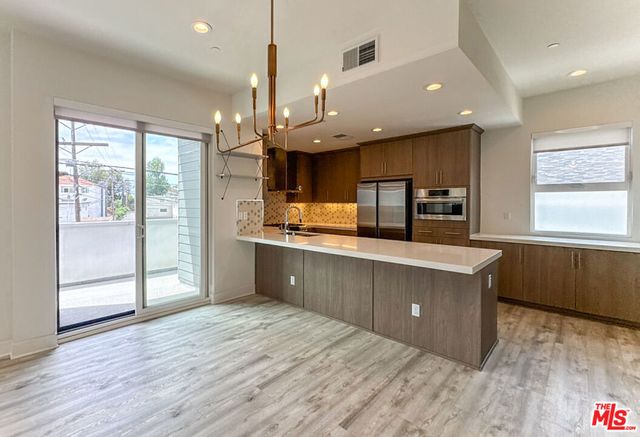3309 Aria Lane, Los Angeles, CA 90034