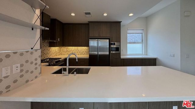 3309 Aria Lane, Los Angeles, CA 90034