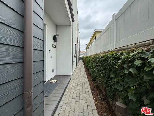 3309 Aria Lane, Los Angeles, CA 90034