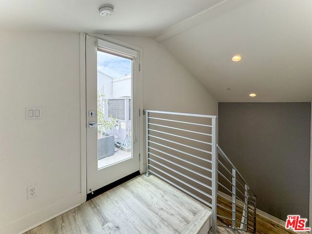 3309 Aria Lane, Los Angeles, CA 90034