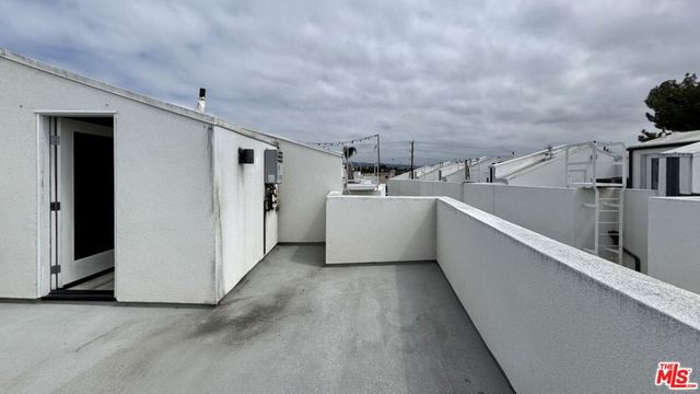 3309 Aria Lane, Los Angeles, CA 90034