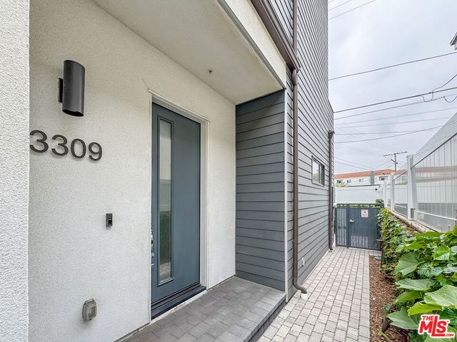 3309 Aria Lane, Los Angeles, CA 90034