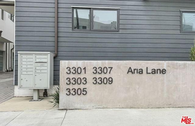 3309 Aria Lane, Los Angeles, CA 90034