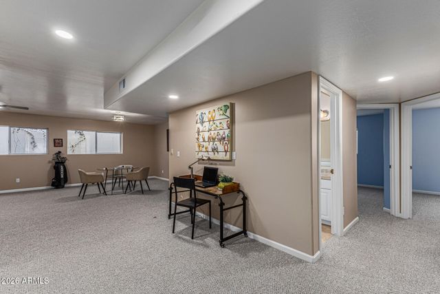 5729 E LAWNDALE Street, Mesa, AZ 85215