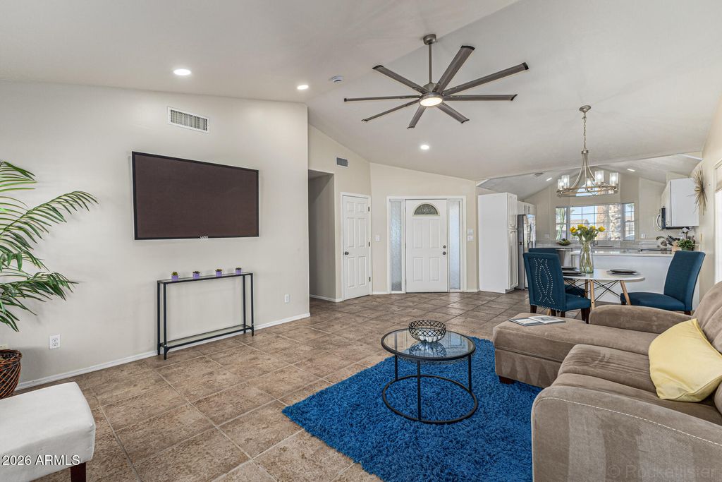 Image 6 of property listing at 5729 E LAWNDALE Street, Mesa, AZ 85215