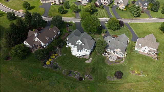 9 Cheshire Ridge, Victor, NY 14564