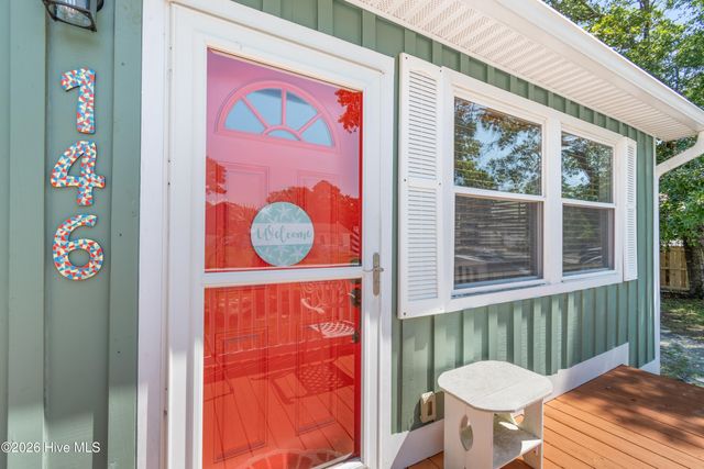 146 NE 5th Street, Oak Island, NC 28465