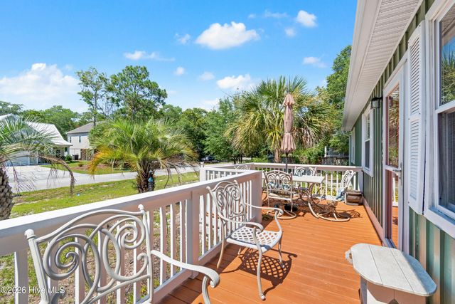 146 NE 5th Street, Oak Island, NC 28465
