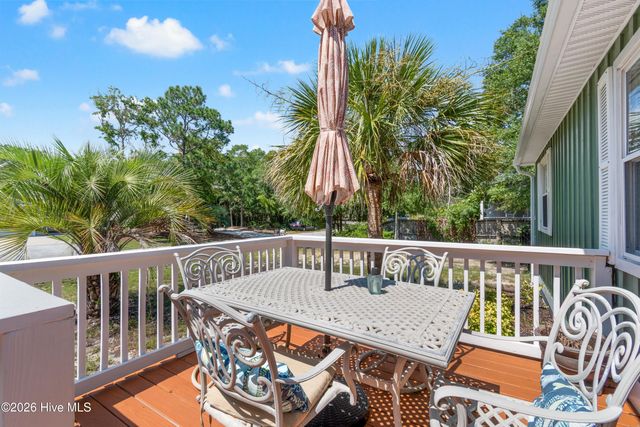 146 NE 5th Street, Oak Island, NC 28465
