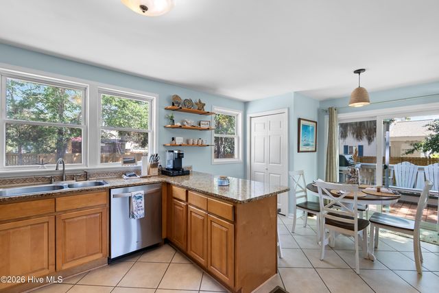 146 NE 5th Street, Oak Island, NC 28465