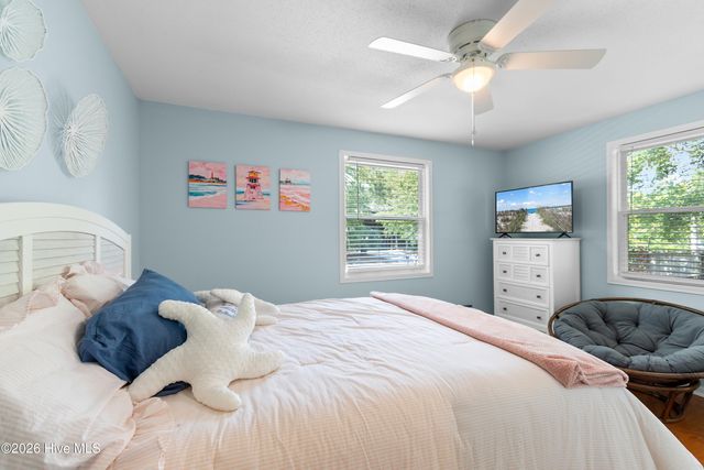146 NE 5th Street, Oak Island, NC 28465