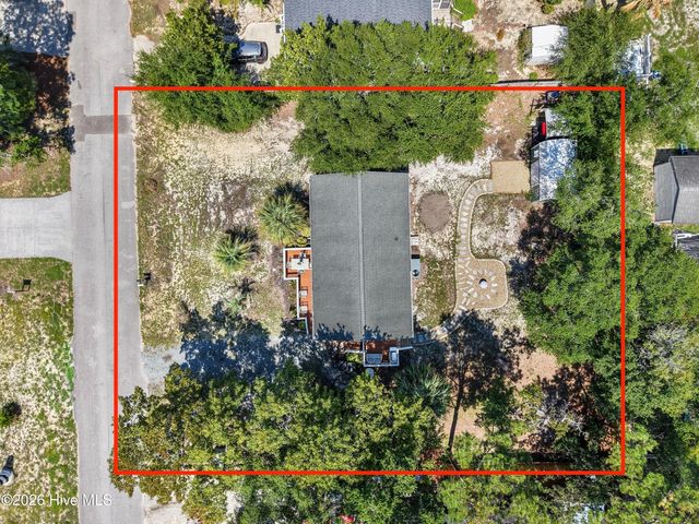 146 NE 5th Street, Oak Island, NC 28465