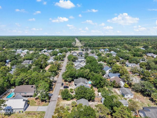 146 NE 5th Street, Oak Island, NC 28465