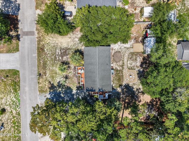 146 NE 5th Street, Oak Island, NC 28465