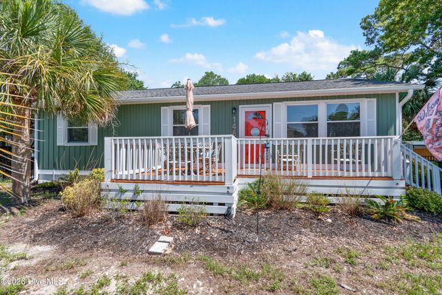 146 NE 5th Street, Oak Island, NC 28465