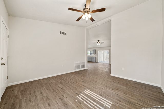 4307 LAS CRUCES ST, San Antonio, TX 78233