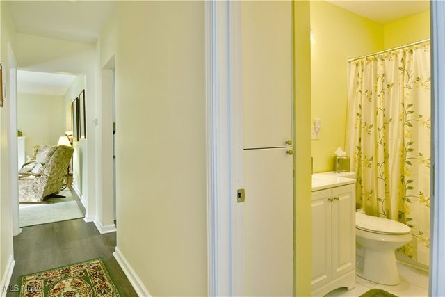 2279 Reeves Road NE, Warren, OH 44483