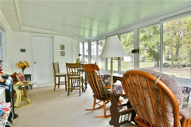 2279 Reeves Road NE, Warren, OH 44483