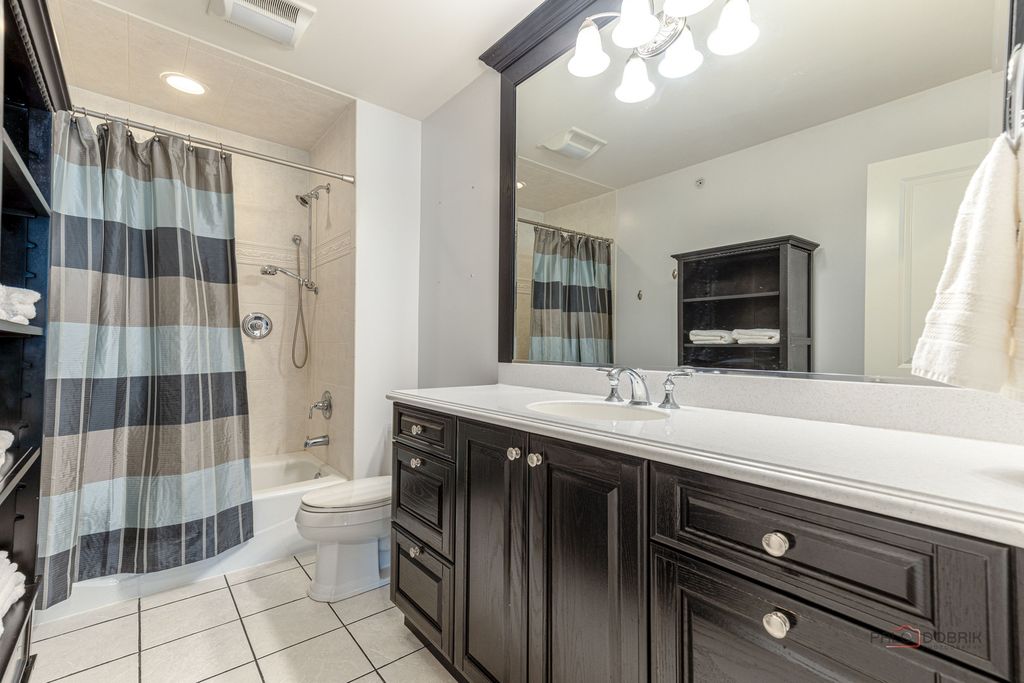 Image 37 of property listing at 231 Cater Lane, Libertyville, IL 60048