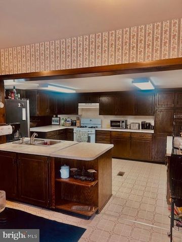 335 GAMELAND ROAD, Newville, PA 17241