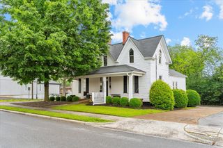 306 N Thornton Avenue, Dalton, GA 30720