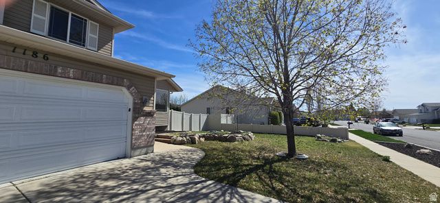 1186 N 2425 W, Layton, UT 84041
