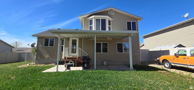 1186 N 2425 W, Layton, UT 84041