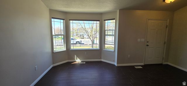 1186 N 2425 W, Layton, UT 84041