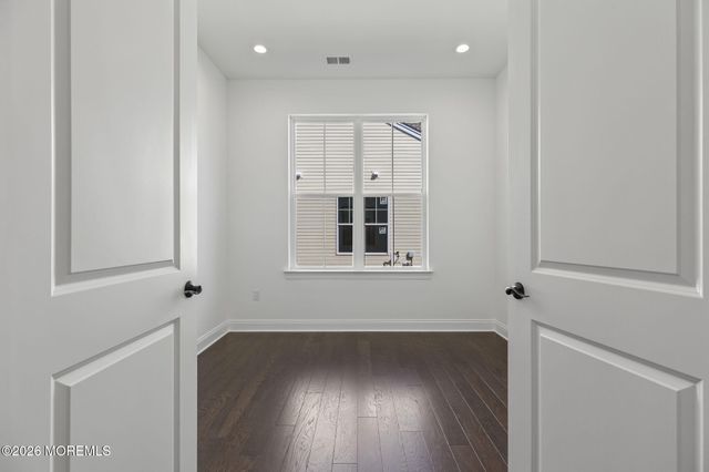 38 Sofia Drive, Manalapan, NJ 07726