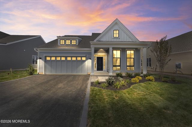 38 Sofia Drive, Manalapan, NJ 07726