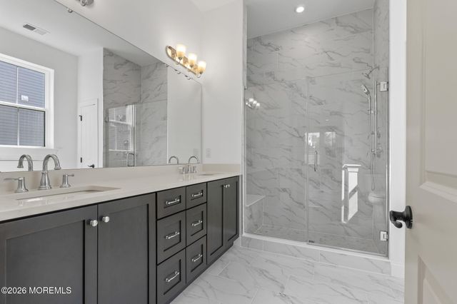 38 Sofia Drive, Manalapan, NJ 07726