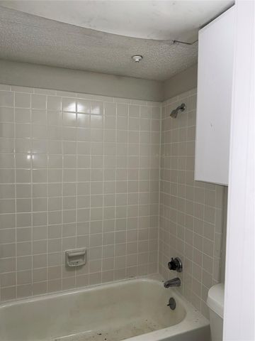 2120 El Paseo Street 3308, Houston, TX 77054